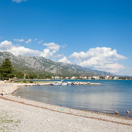 Apartmani Lea Starigrad Paklenica Bagian luar foto